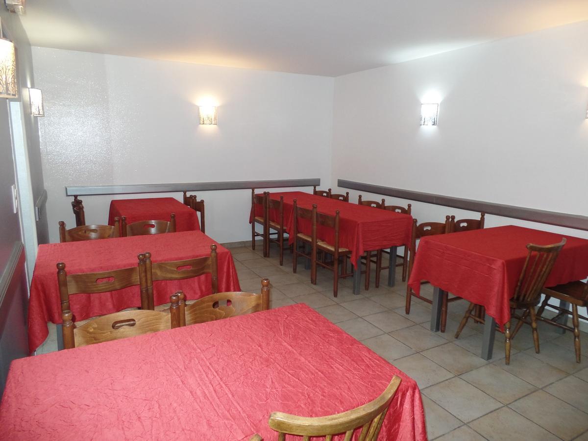Auberge Saint Jacques Екстериор снимка