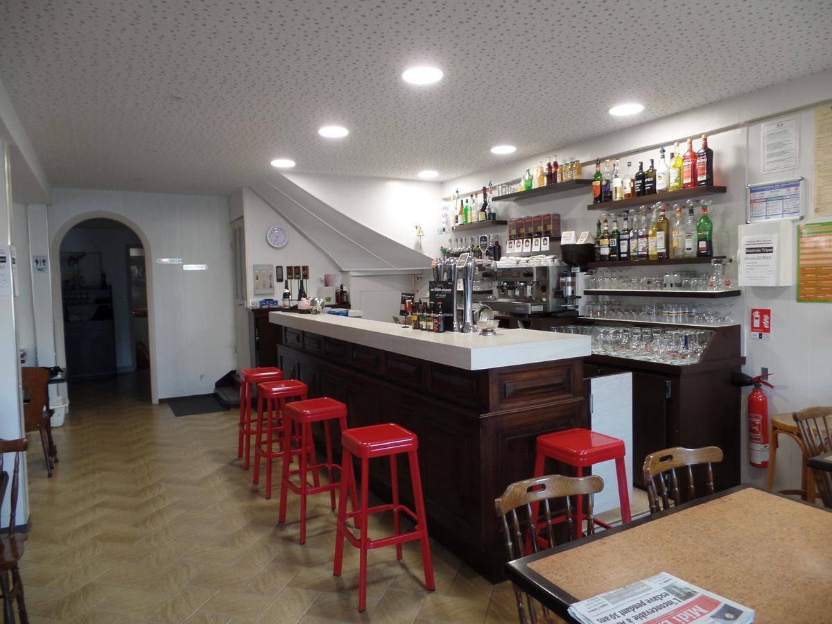 Auberge Saint Jacques Екстериор снимка